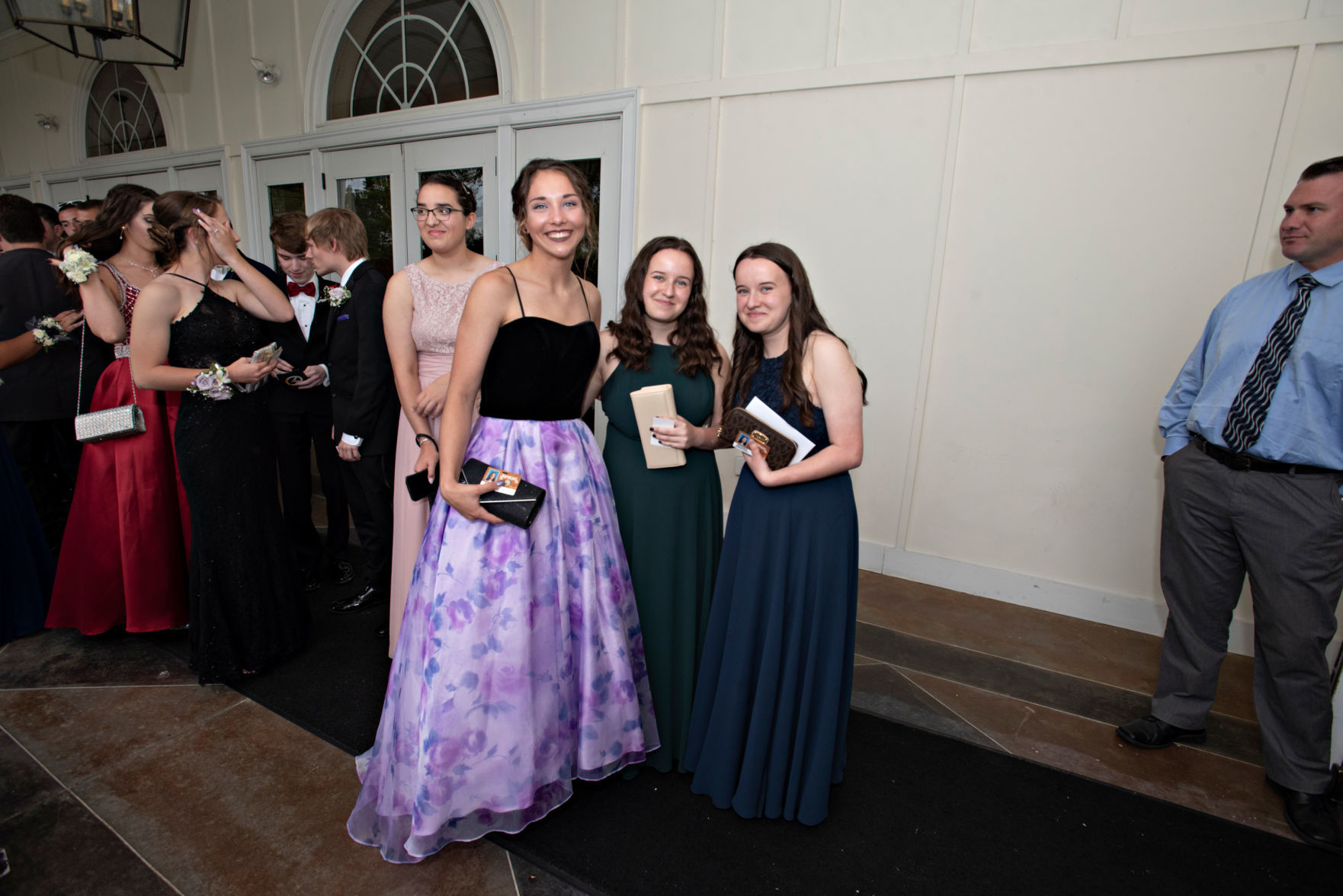 060819_gal_barnegatProm
